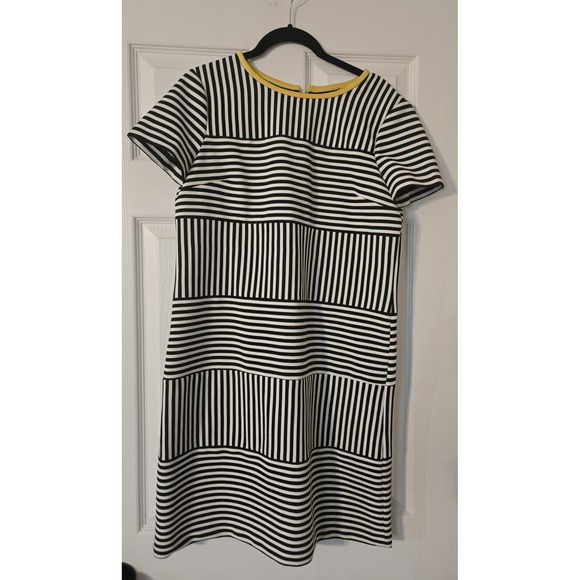 Maggy London Black White Stripe Short Sleeve Straight Pencil Dress Women Size 10 - Picture 1 of 4